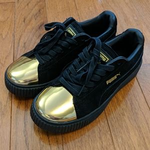 NWOT Puma Fenty Platform Sneakers